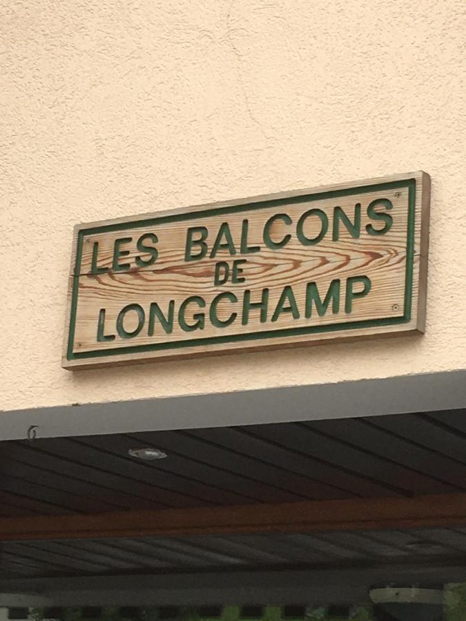 Appart St Francois Longchamp Сен-Франсуа-Лоншам Экстерьер фото